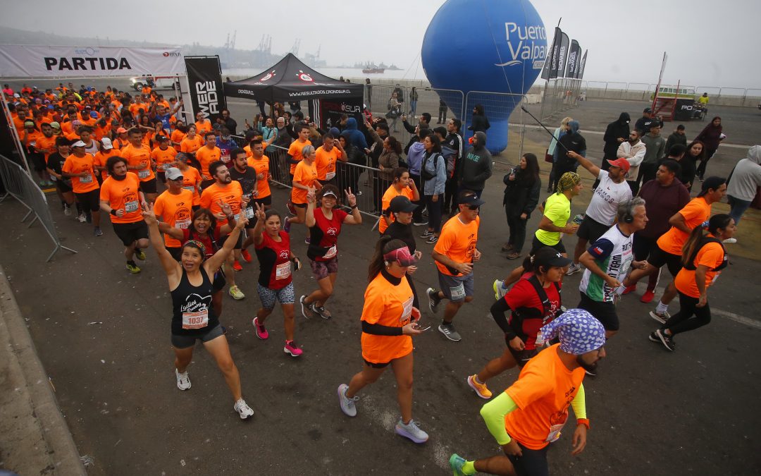 Luis Alarcón y Paula Meza ganaron la Media Maratón Valparaíso